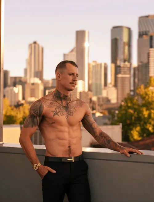 Max Sterling - Melbourne